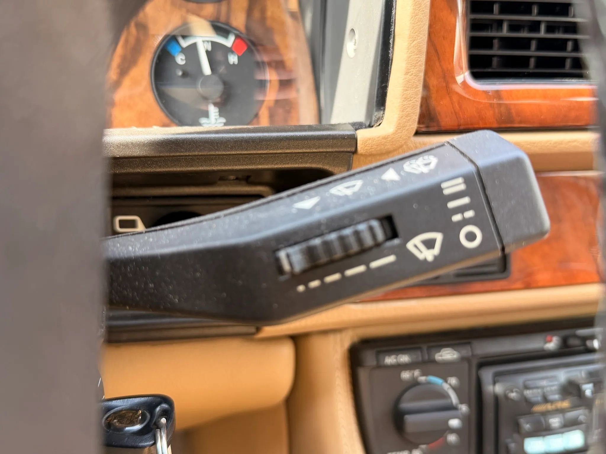 Used 1995 Jaguar XJS 4.0 Coupe image 24
