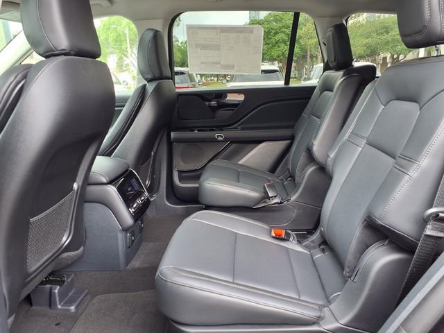 New 2026 Lincoln Aviator 2WD image 8