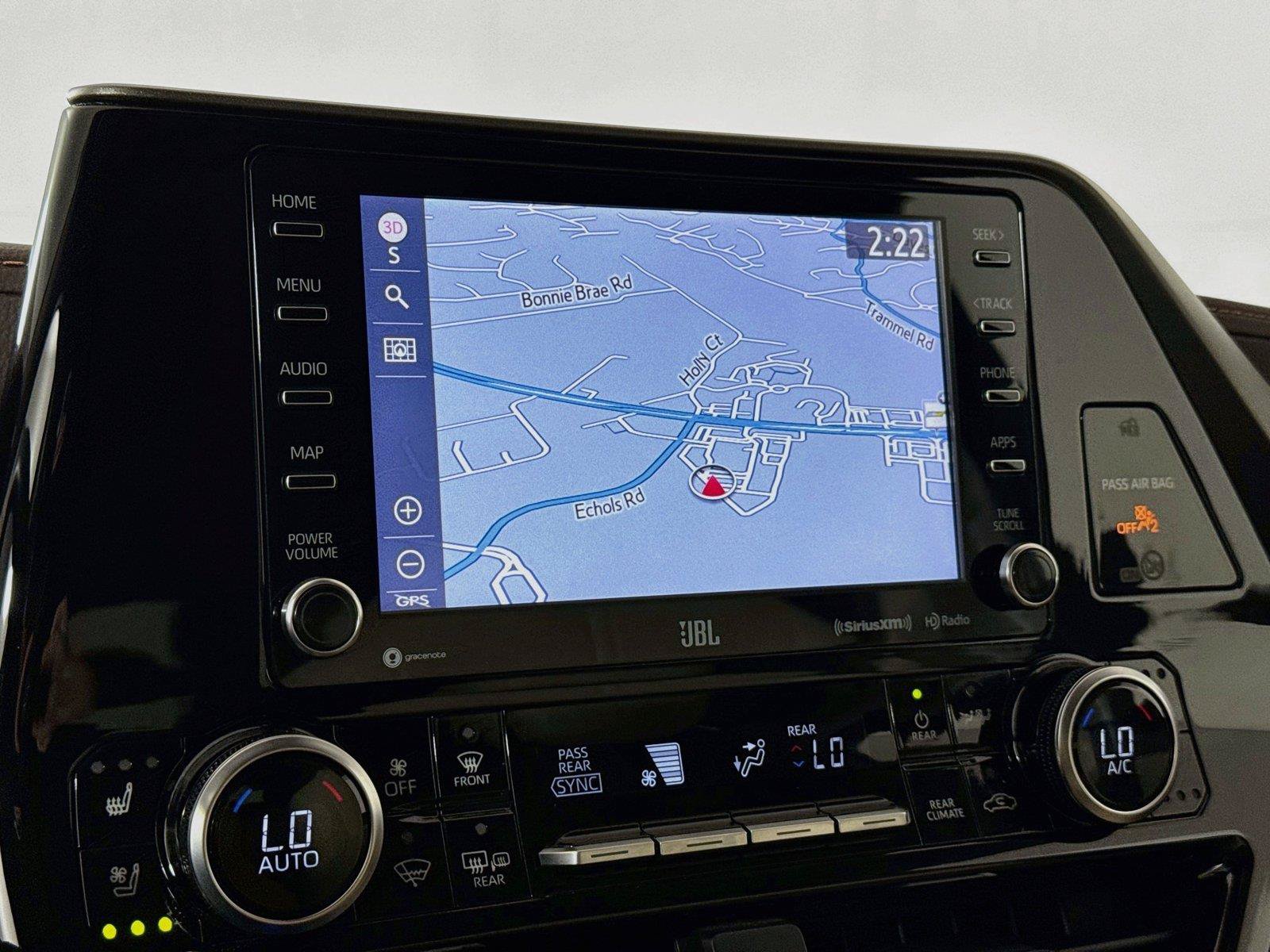 Certified 2021 Toyota Highlander Limited FWD image 7