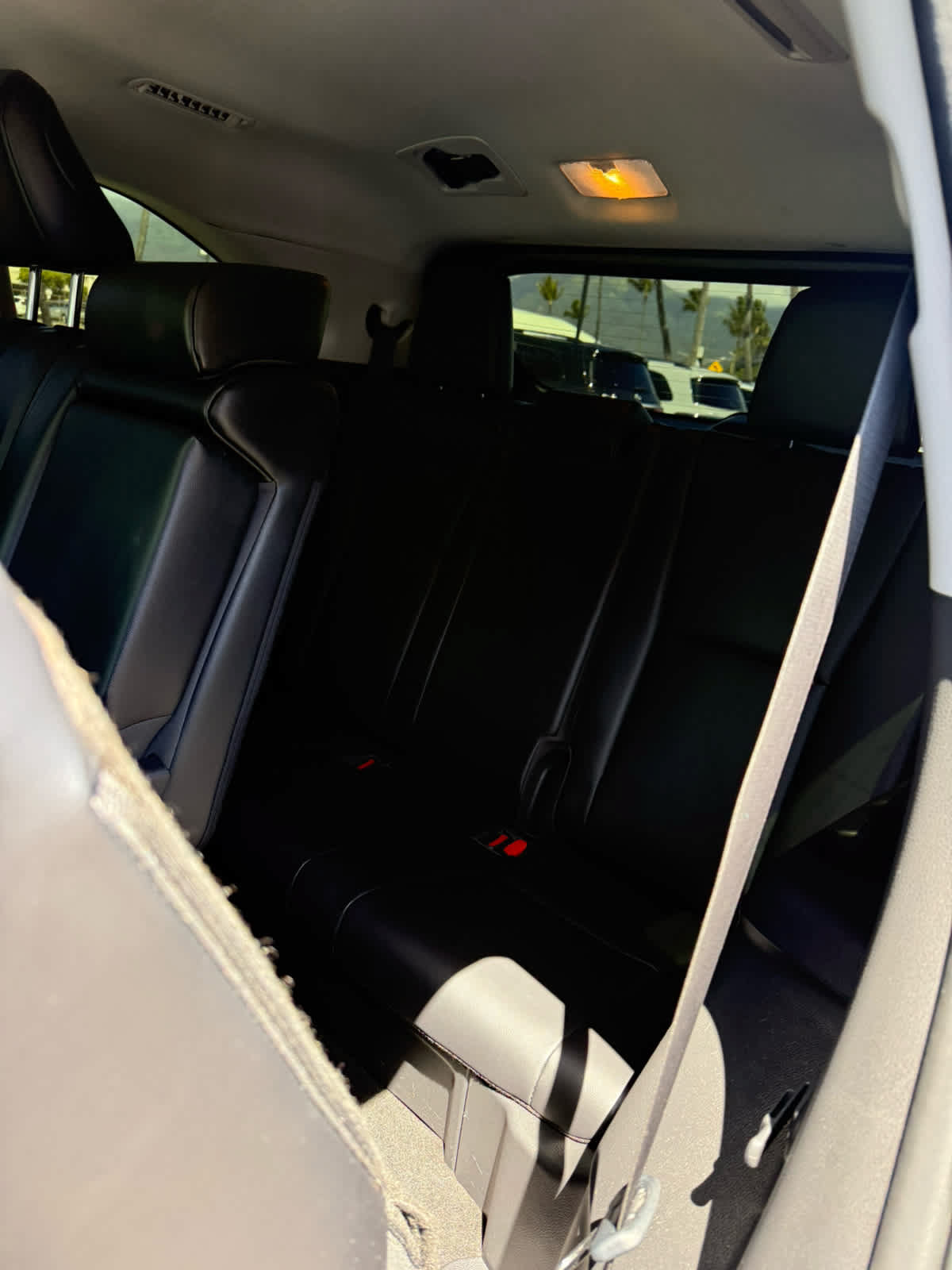 Used 2023 Toyota Highlander XLE FWD image 14