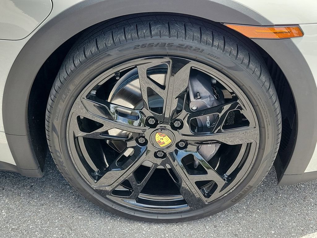 Certified 2022 Porsche Taycan 4 Cross Turismo AWD/4WD image 13