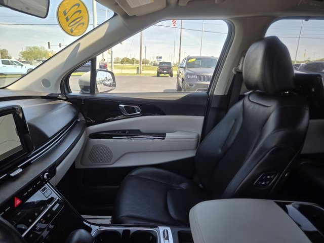 Used 2022 Kia Carnival SX FWD image 41