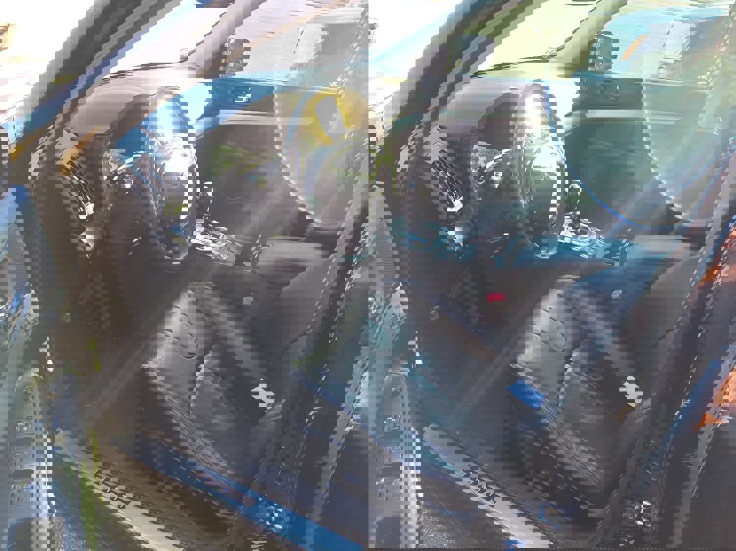 Used 2013 INFINITI G37 x w/ Premium Pkg image 5