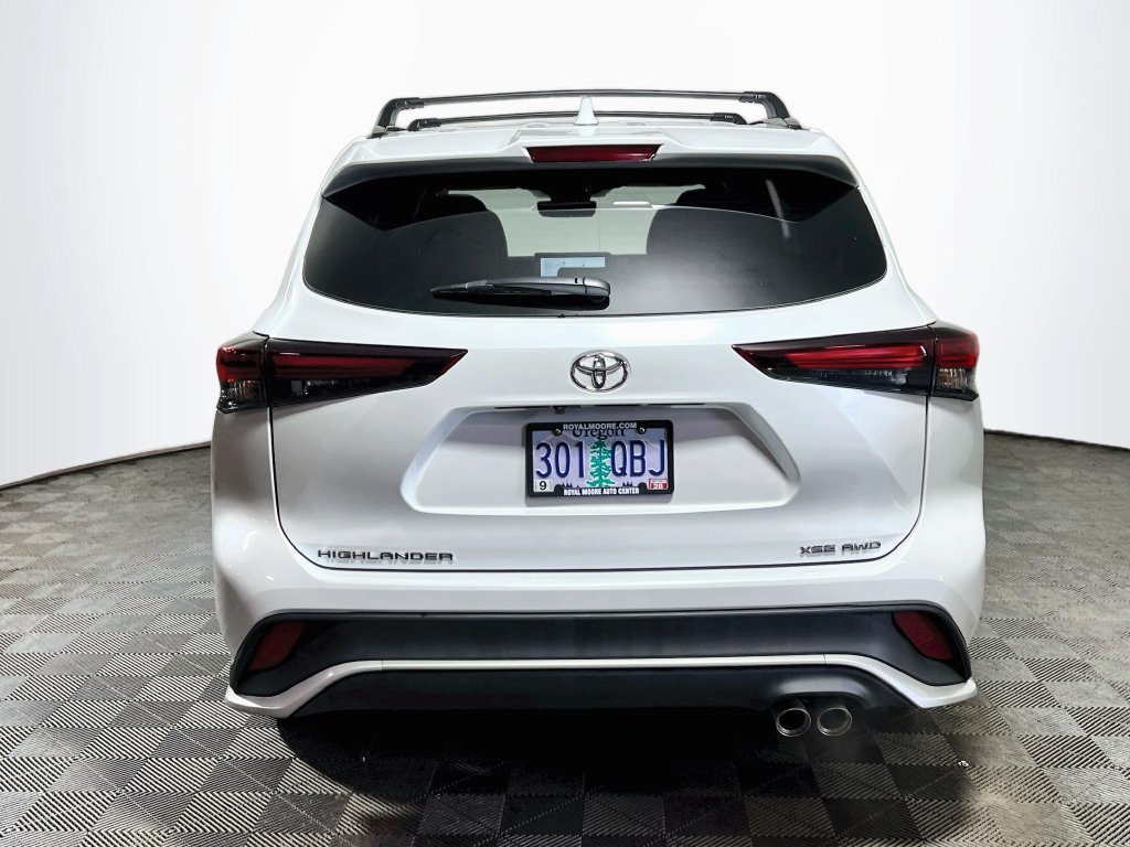 Certified 2026 Toyota Highlander XSE AWD/4WD image 6