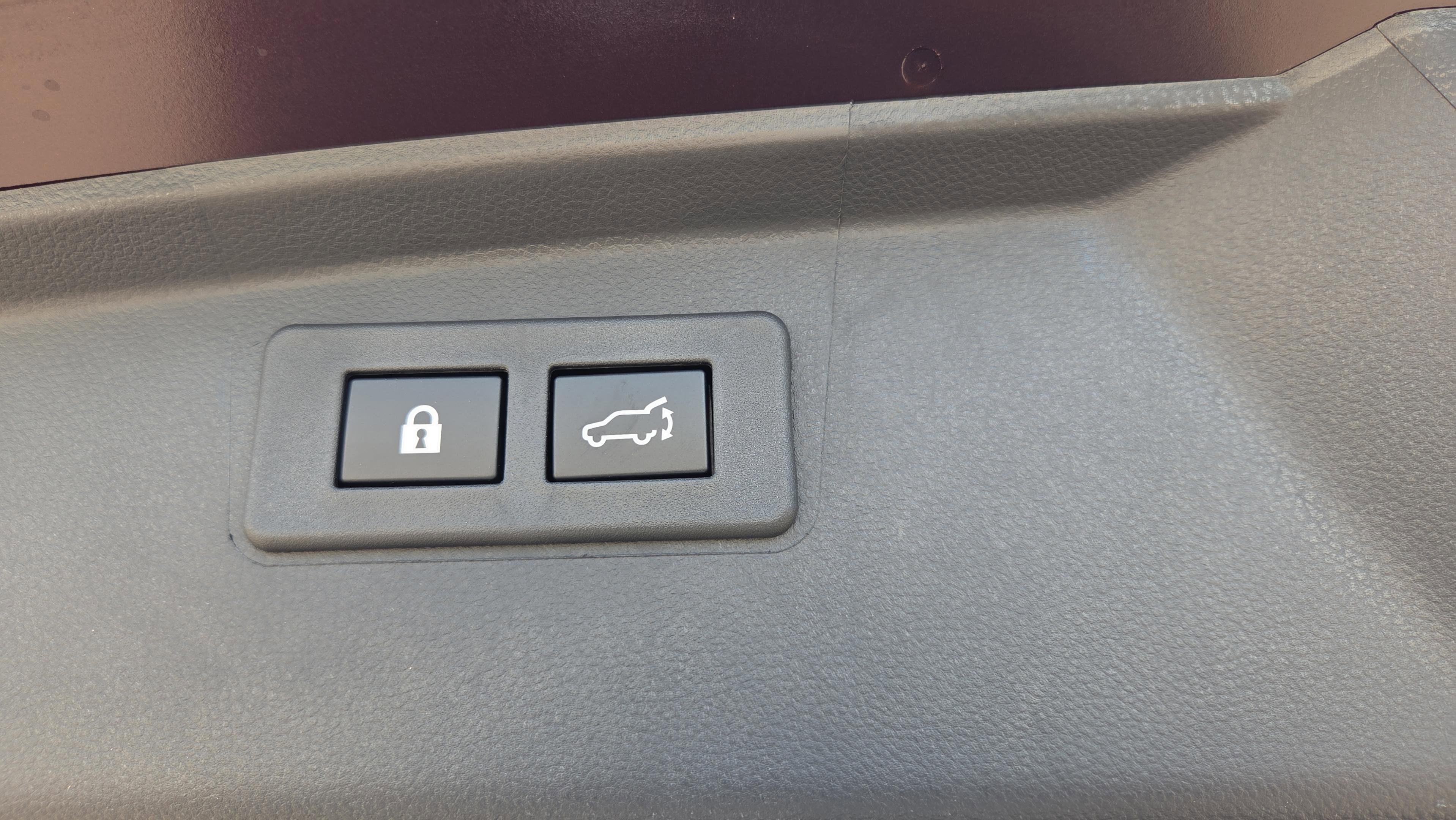 Used 2025 Subaru Outback Touring XT w/ Popular Package #2 image 11