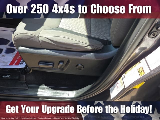 Used 2016 Toyota Tundra SR5 AWD/4WD image 15