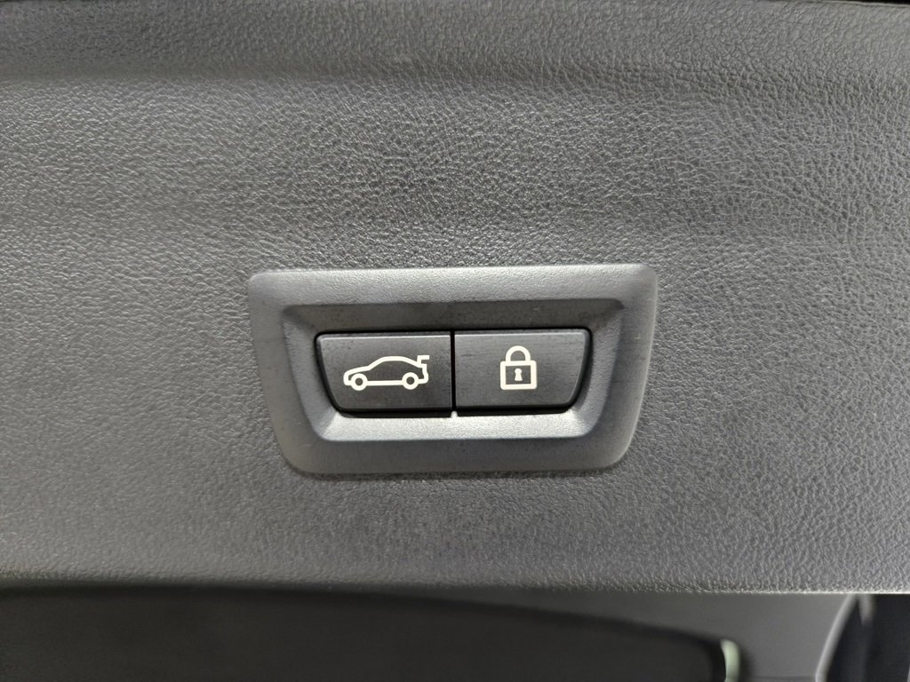 Used 2023 BMW X4 xDrive30i w/ M Sport Package image 47