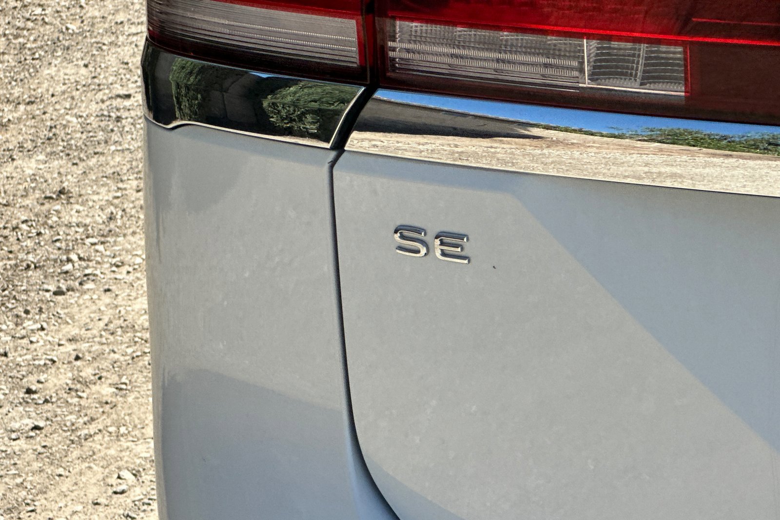 Certified 2024 Volkswagen Atlas SE image 27