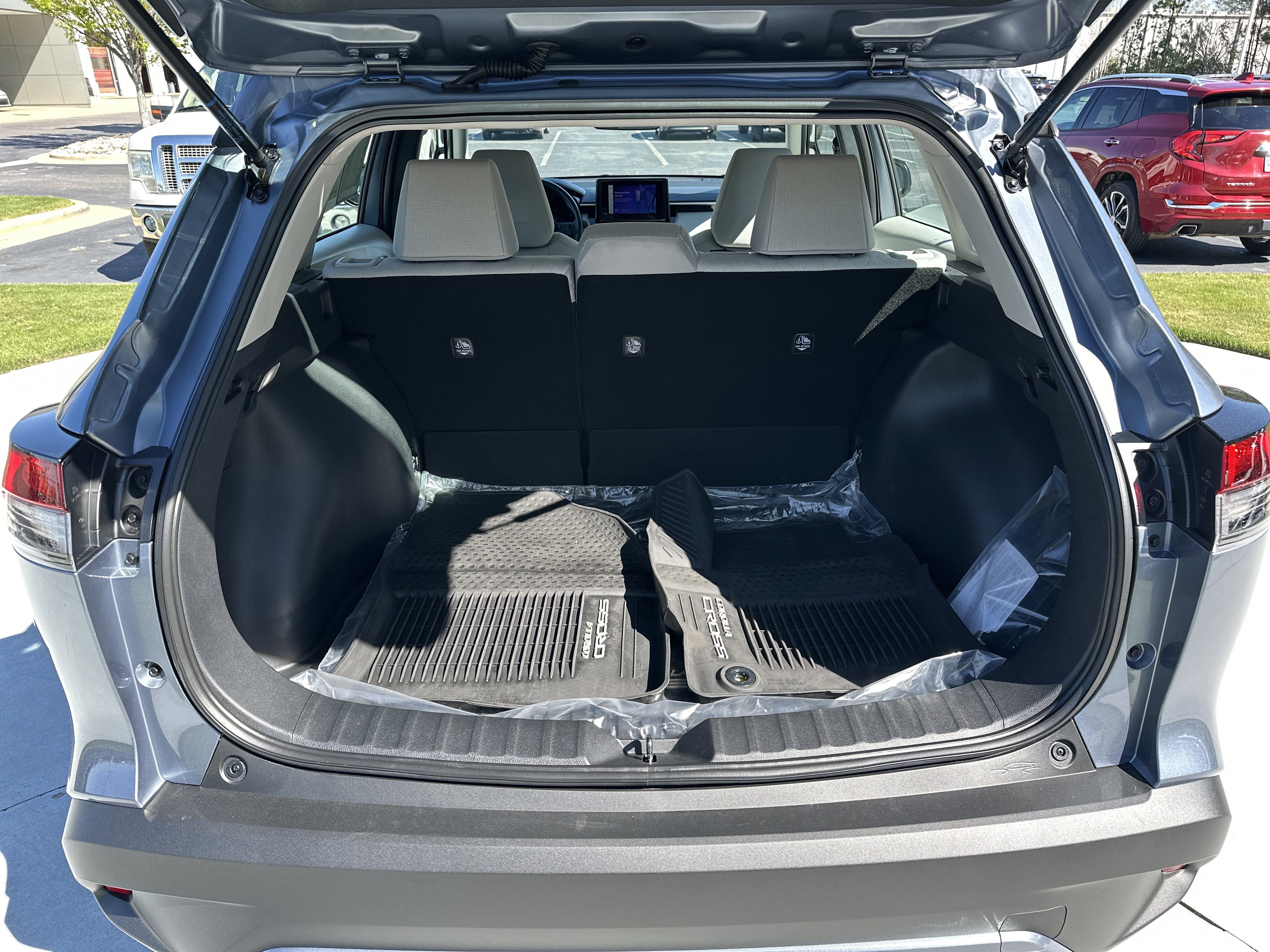 Certified 2026 Toyota Corolla Cross L image 32