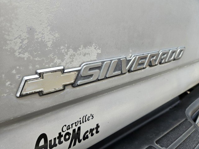 Used 2005 Chevrolet Silverado 2500 LS w/ Heavy-Duty Power Package AWD/4WD image 23