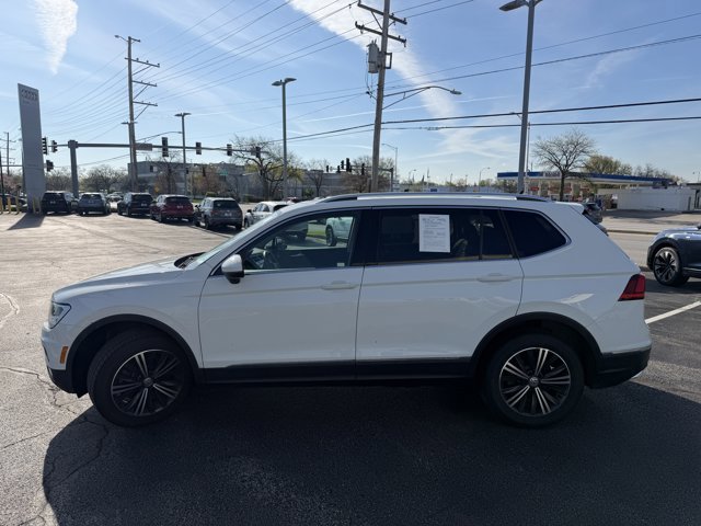 Used 2018 Volkswagen Tiguan SEL image 3