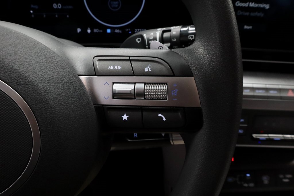 Certified 2024 Hyundai Kona SE image 28