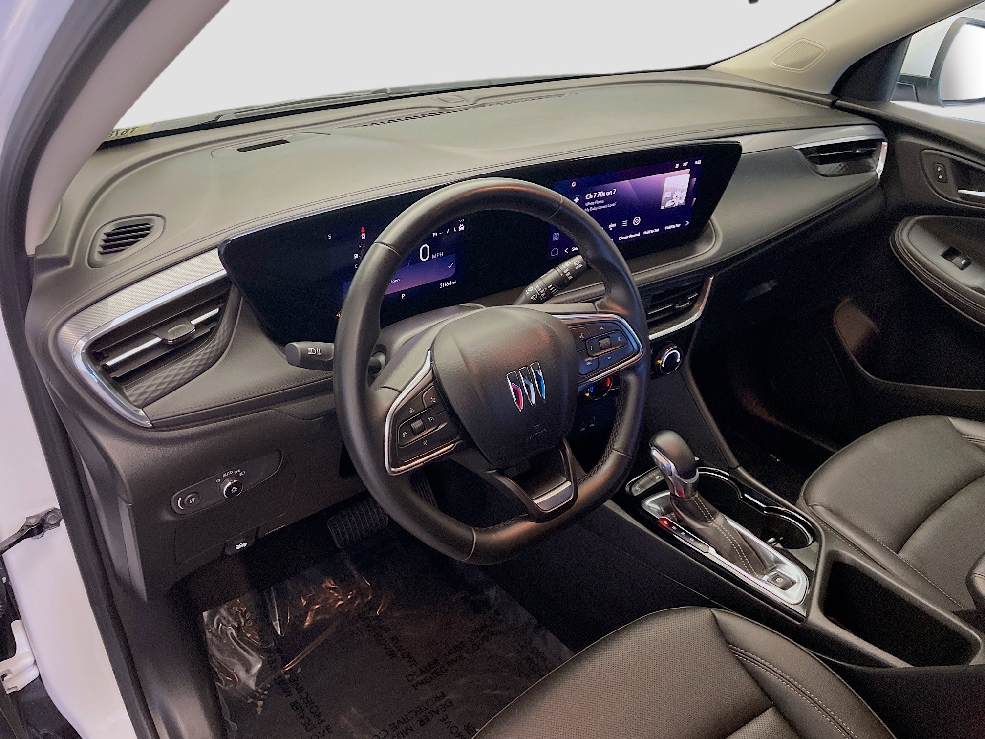 Used 2024 Buick Encore GX Sport Touring image 7