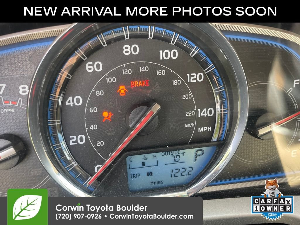 Used 2014 Toyota RAV4 Limited w/ Technology Package AWD/4WD image 11