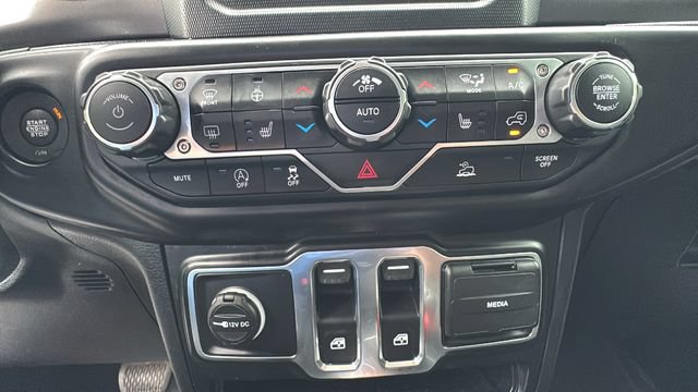 Used 2021 Jeep Wrangler Sport AWD/4WD image 23