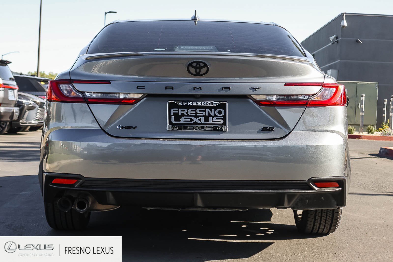 Used 2025 Toyota Camry SE w/ Multimedia Upgrade Package FWD image 5