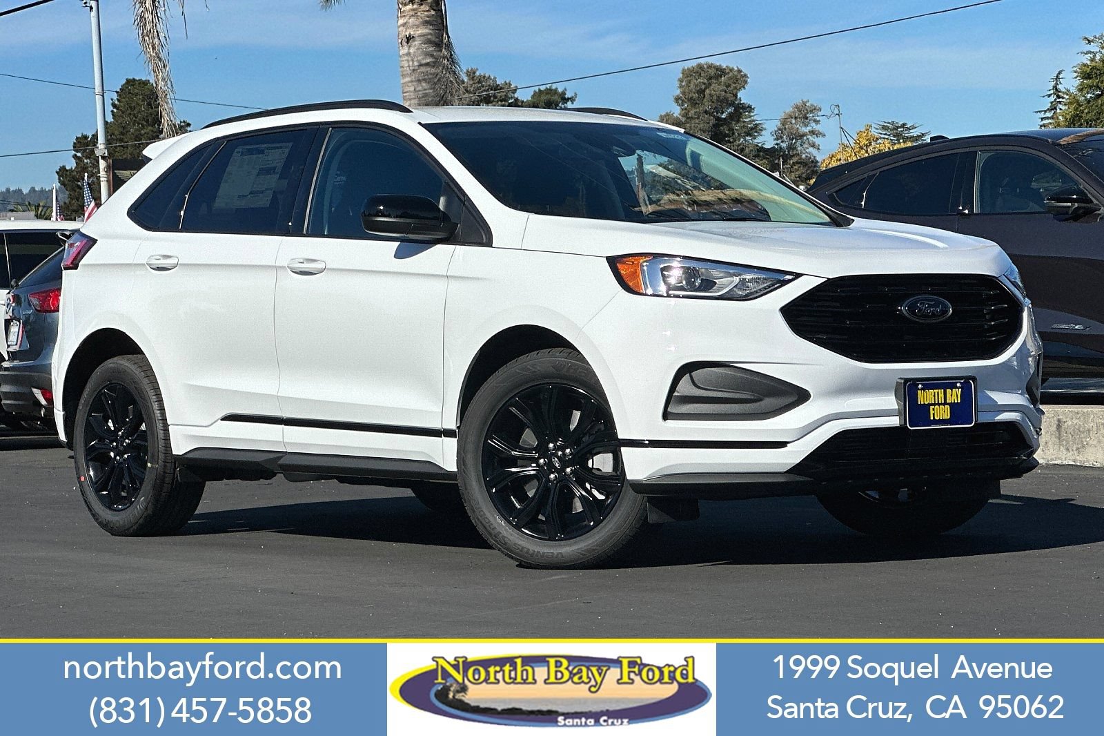 New 2024 Ford Edge SE w/ Black Appearance Package
