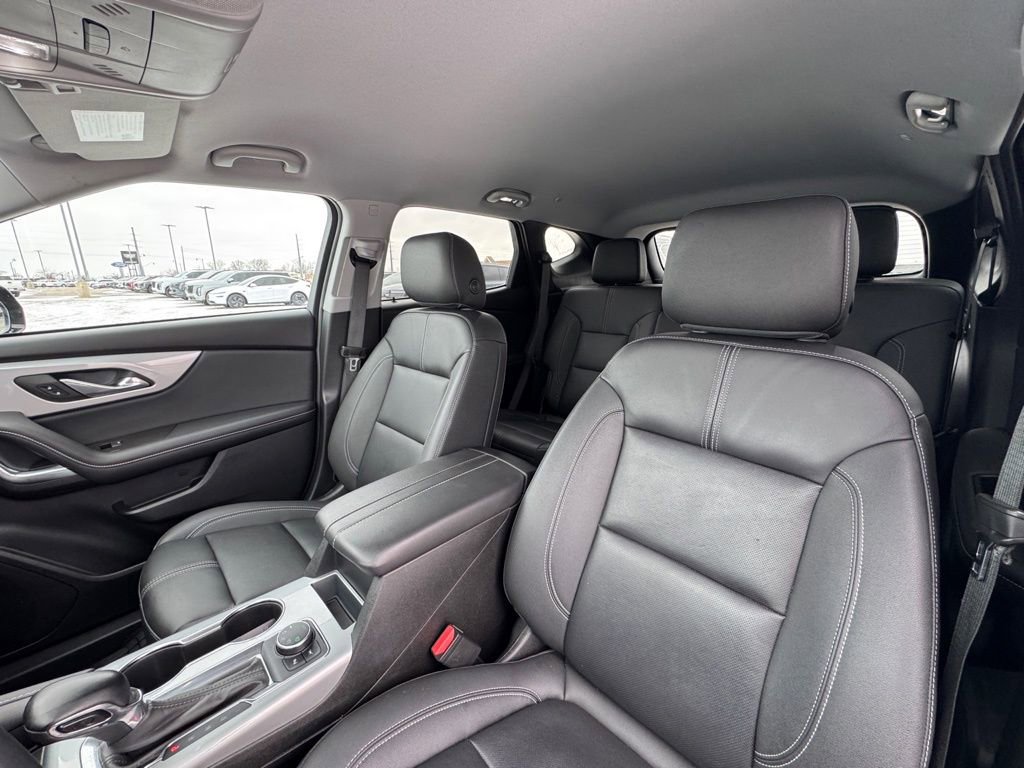 Used 2023 Chevrolet Blazer LT AWD/4WD image 25