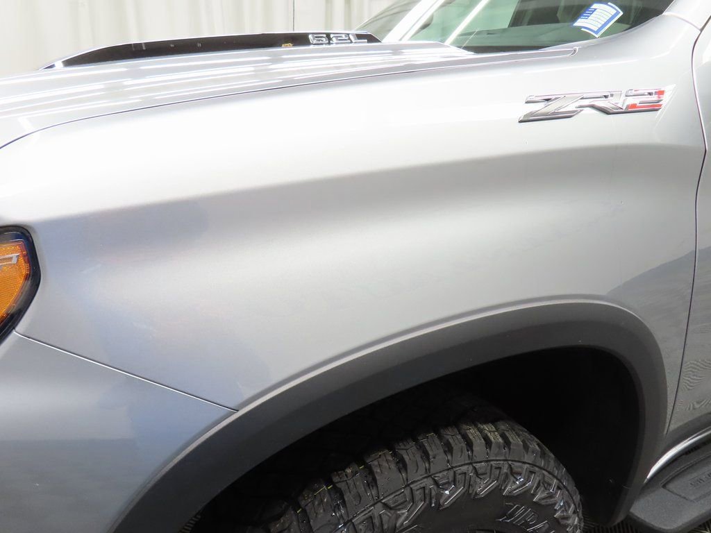 Used 2023 Chevrolet Silverado 1500 ZR2 w/ Technology Package image 50