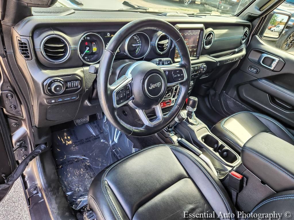 Used 2021 Jeep Wrangler Unlimited Rubicon 4xe w/ Cold Weather Group AWD/4WD image 10