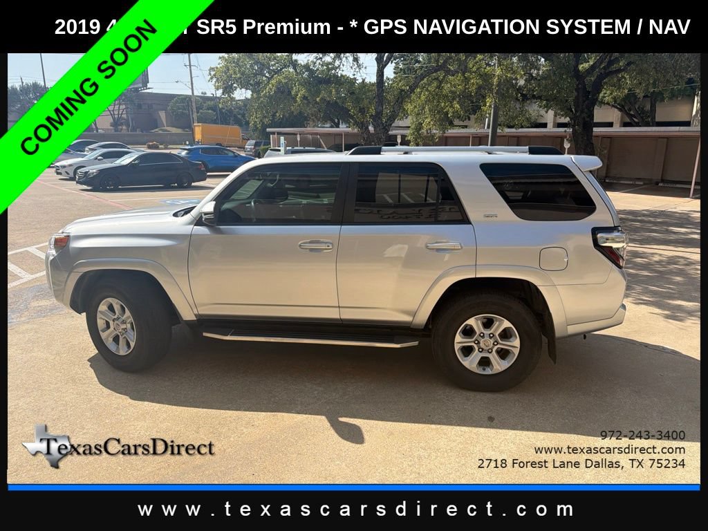 Used 2019 Toyota 4Runner SR5 Premium RWD image 3