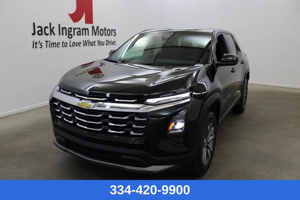 Used 2025 Chevrolet Equinox LT image 1