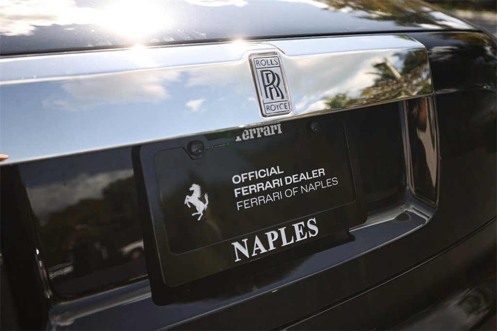 Used 2010 Rolls-Royce Phantom Drophead Coupe image 18