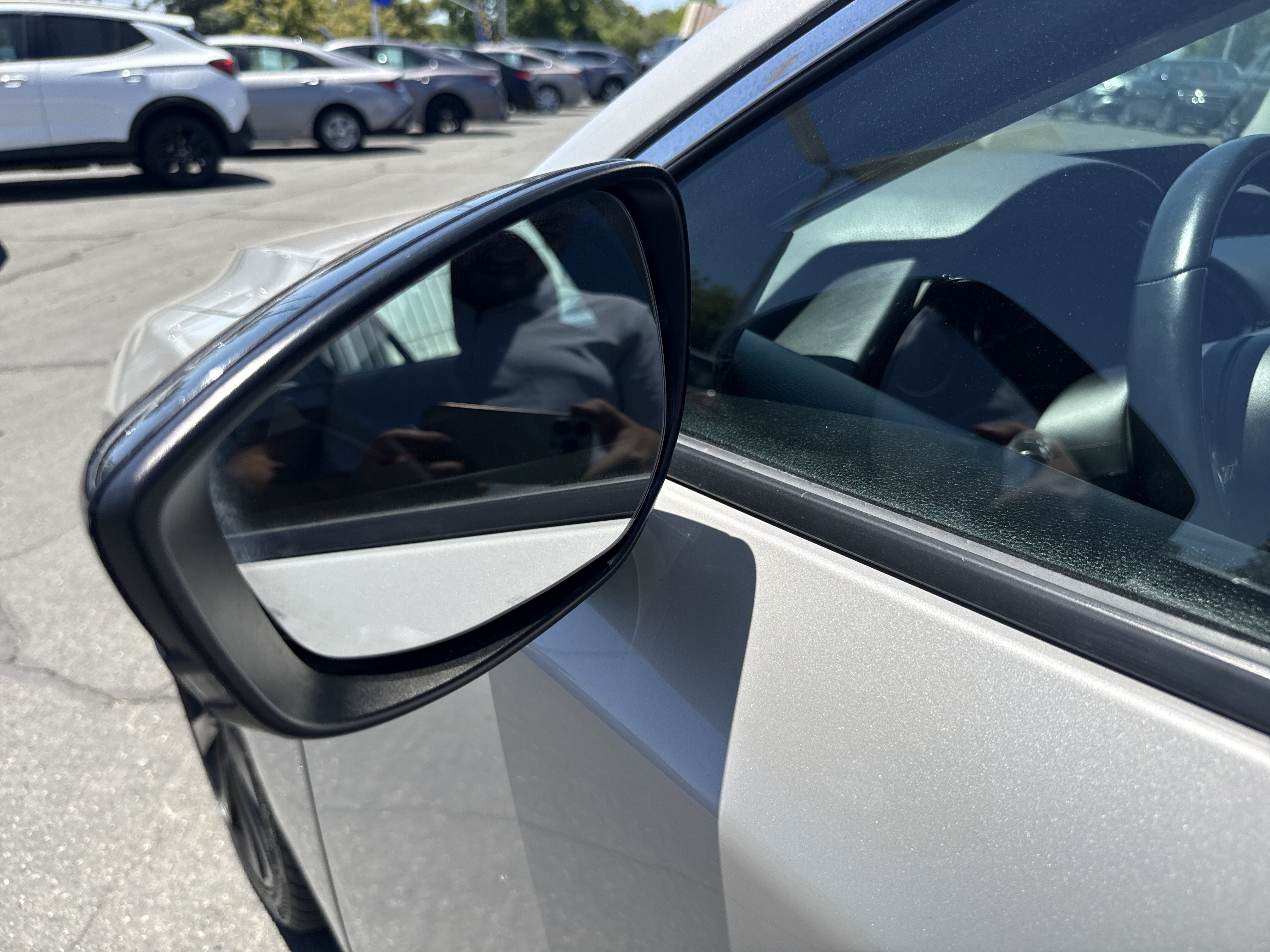 Used 2024 MAZDA MAZDA3 s FWD image 10