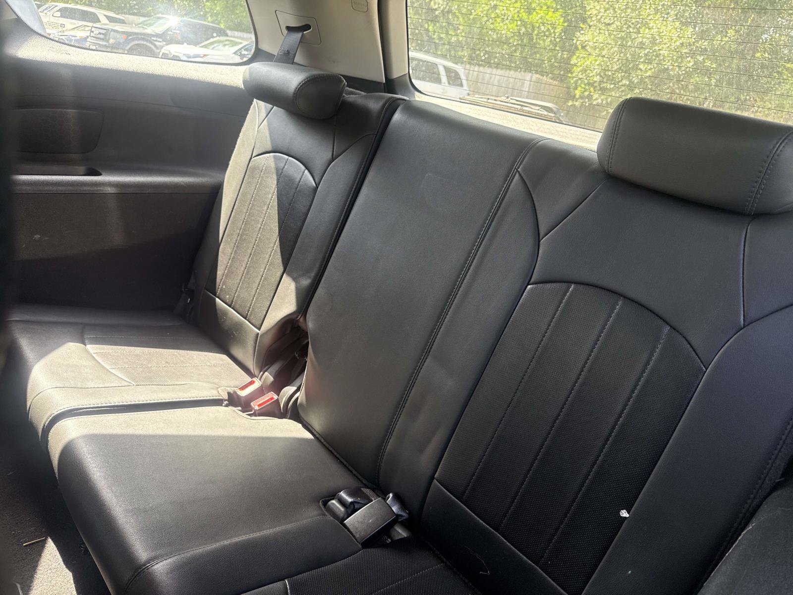 Used 2012 GMC Acadia Denali FWD image 9