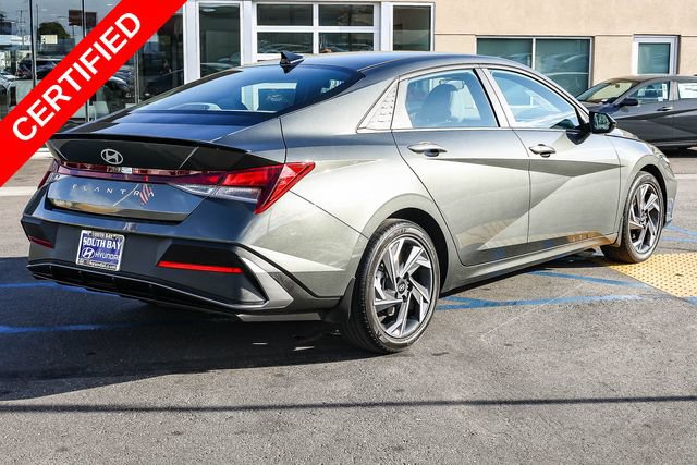 Used 2025 Hyundai Elantra Sport FWD image 6