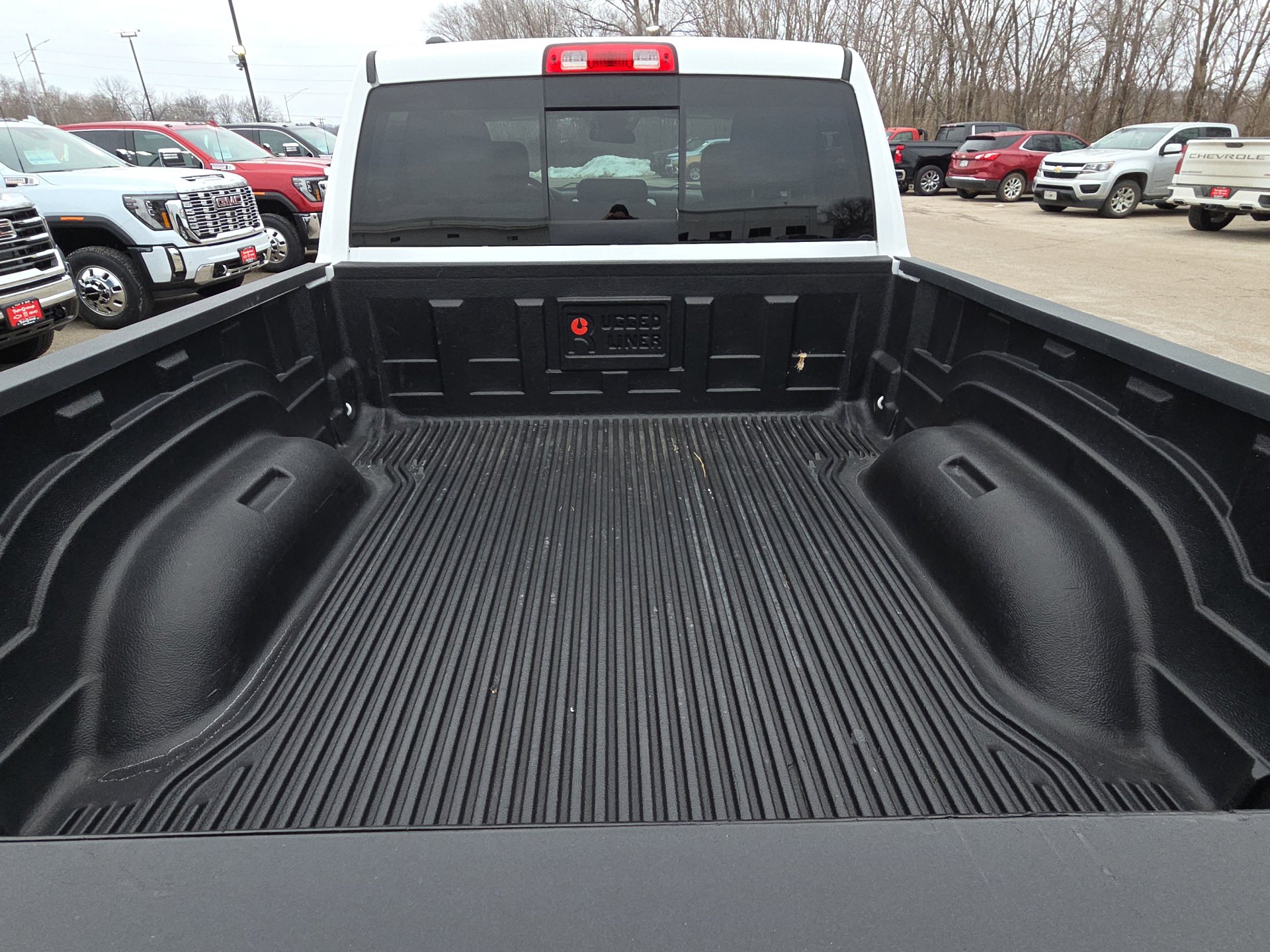 Used 2018 RAM 1500 Classic SLT image 8
