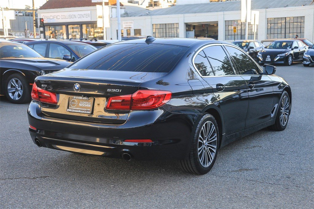 Used 2019 BMW 530i xDrive w/ Convenience Package image 8