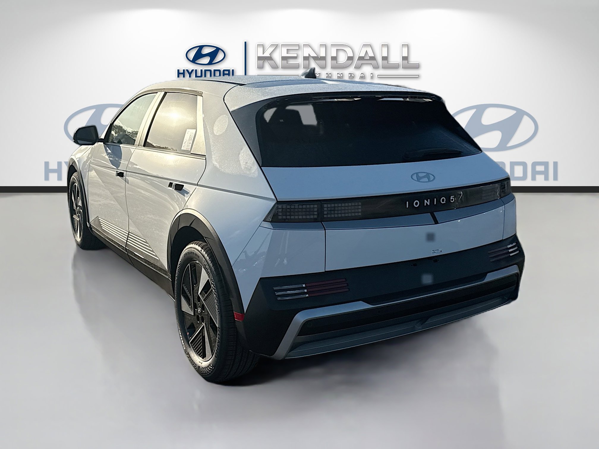 New 2026 Hyundai Ioniq 5 SEL image 4