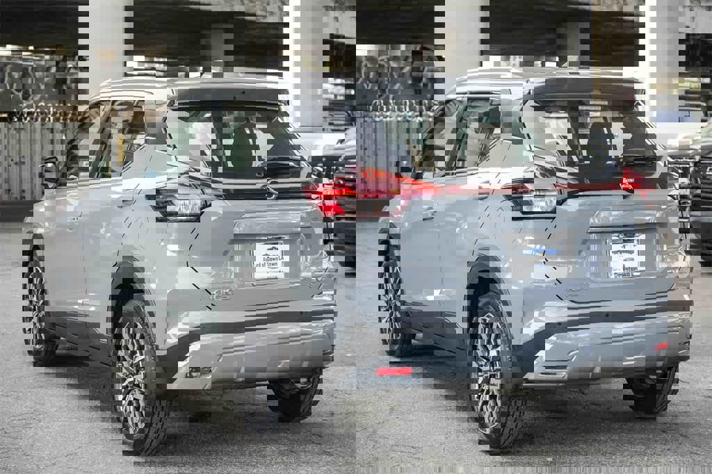 Used 2023 Nissan Kicks SV w/ Interior Electronics Package image 8