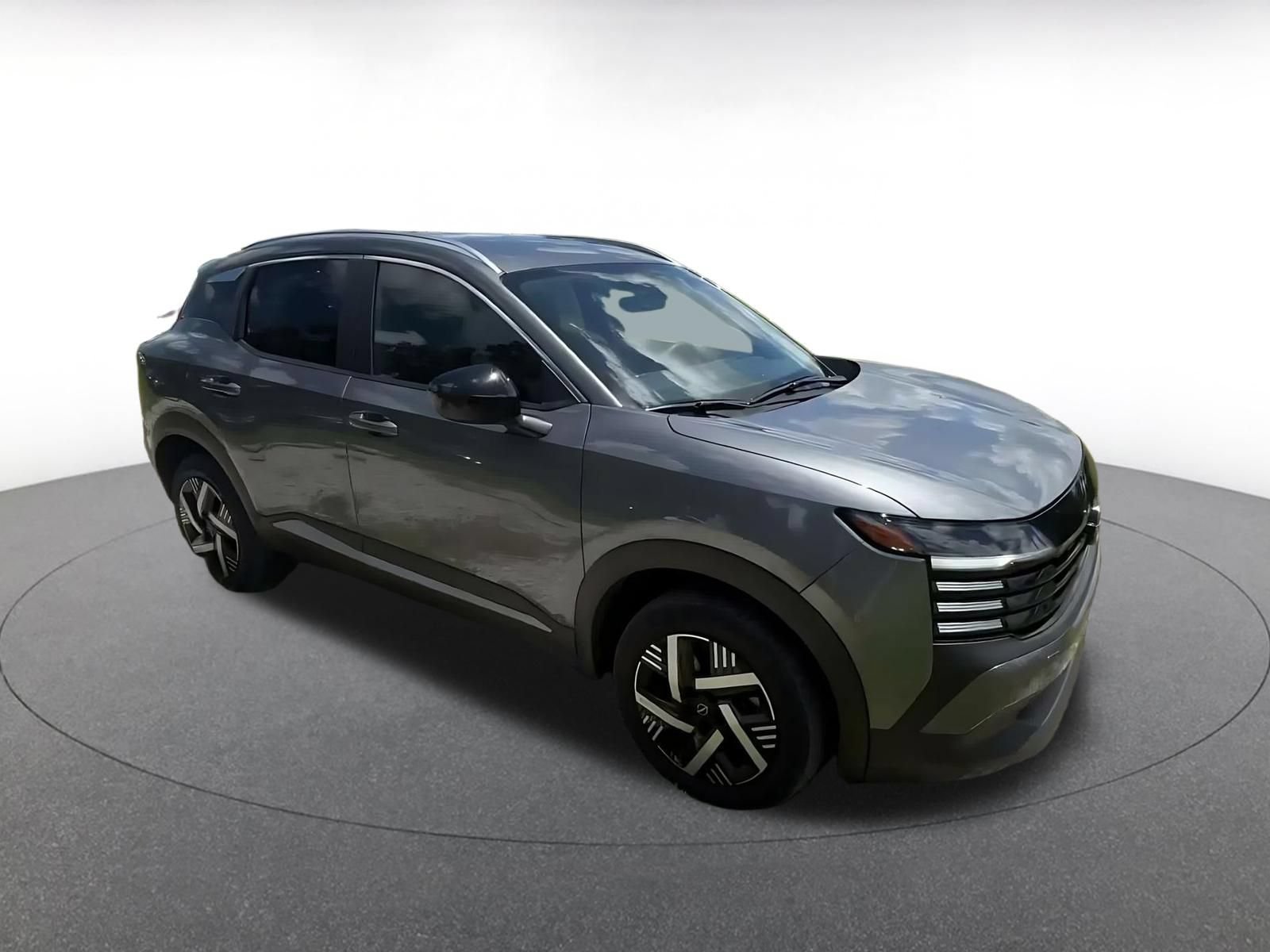 Used 2026 Nissan Kicks SV FWD video 2