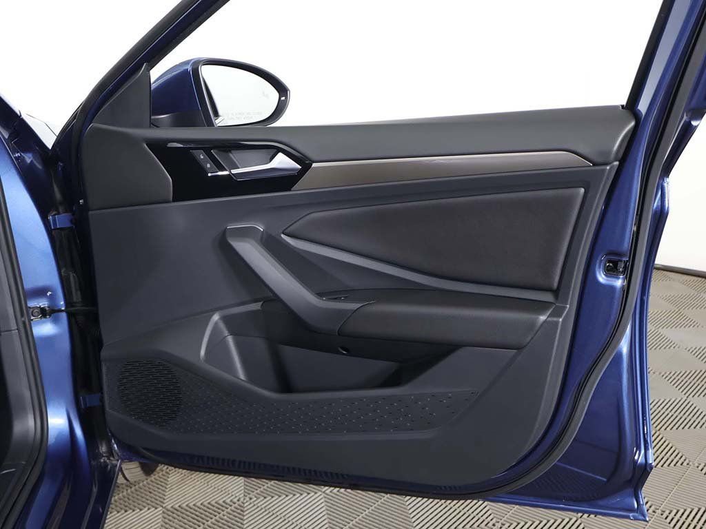 Used 2019 Volkswagen Jetta SEL Premium image 26