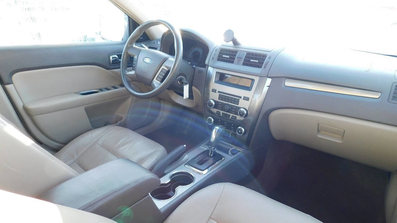 Used 2012 Ford Fusion SEL image 14