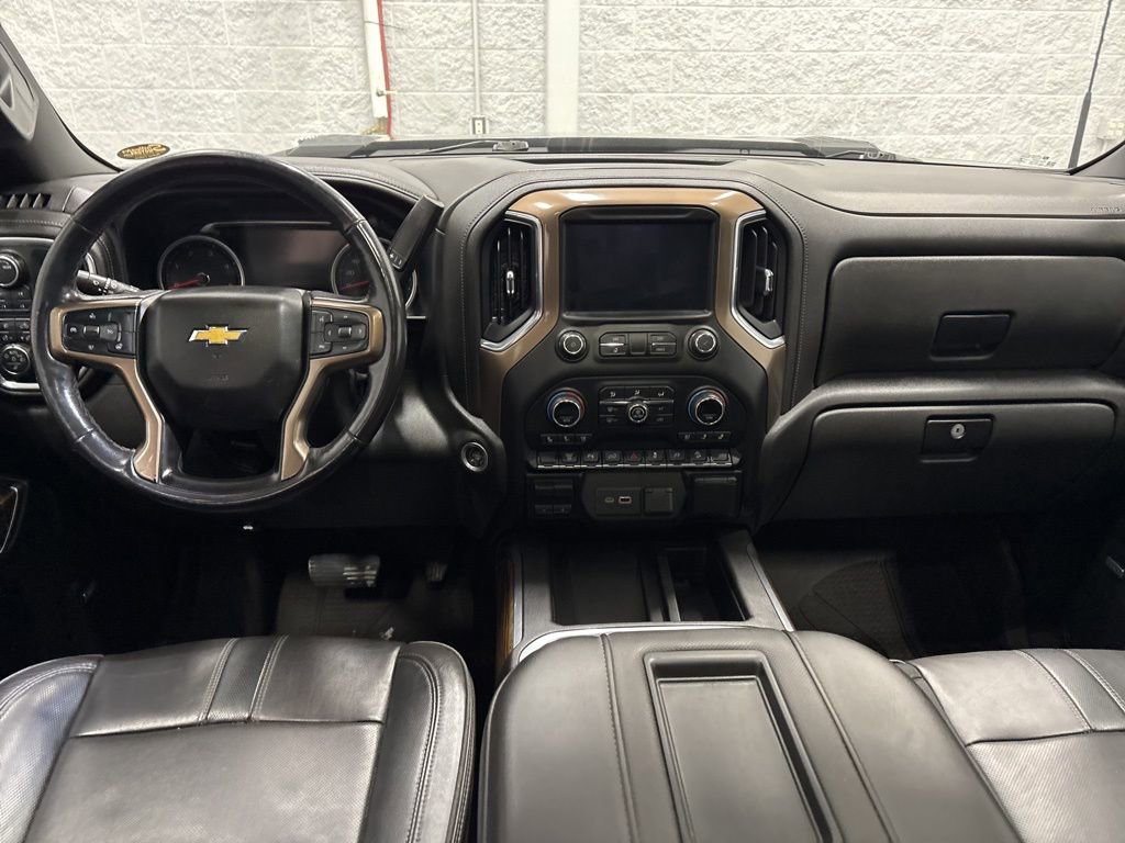 Used 2022 Chevrolet Silverado 3500 High Country w/ Z71 Off-Road Package AWD/4WD image 11