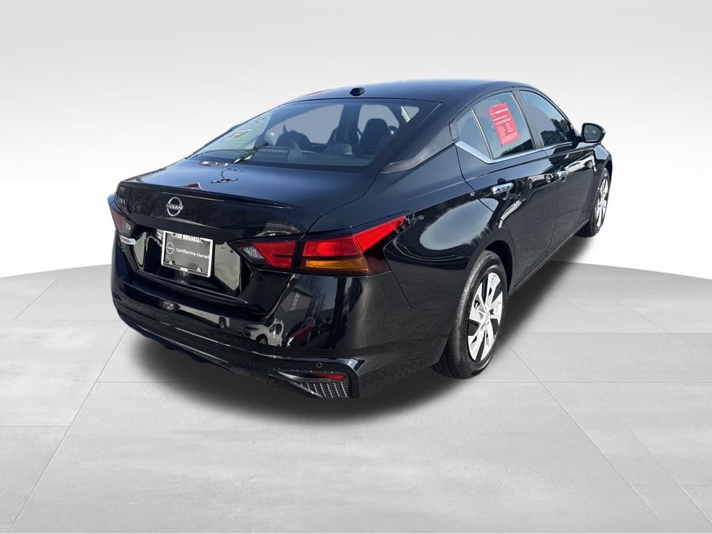 Used 2025 Nissan Altima 2.5 S image 6
