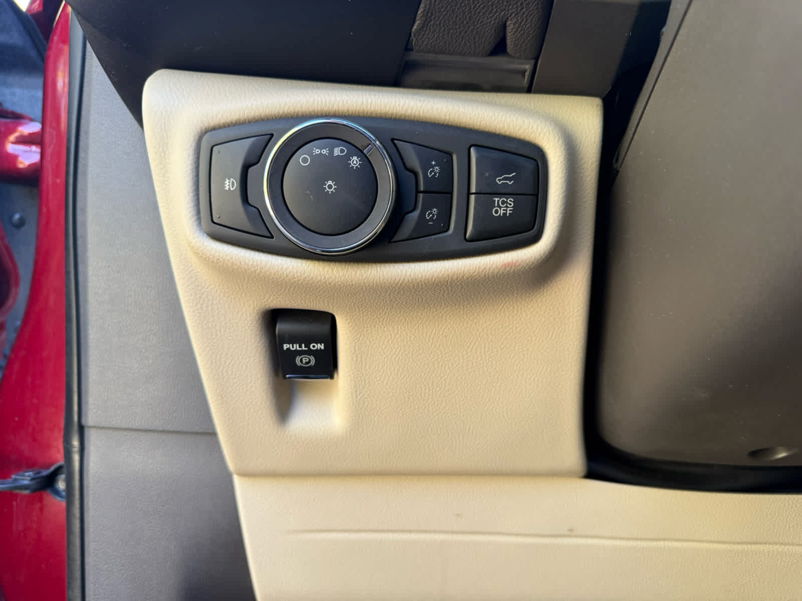Used 2019 Lincoln Nautilus Select FWD image 13