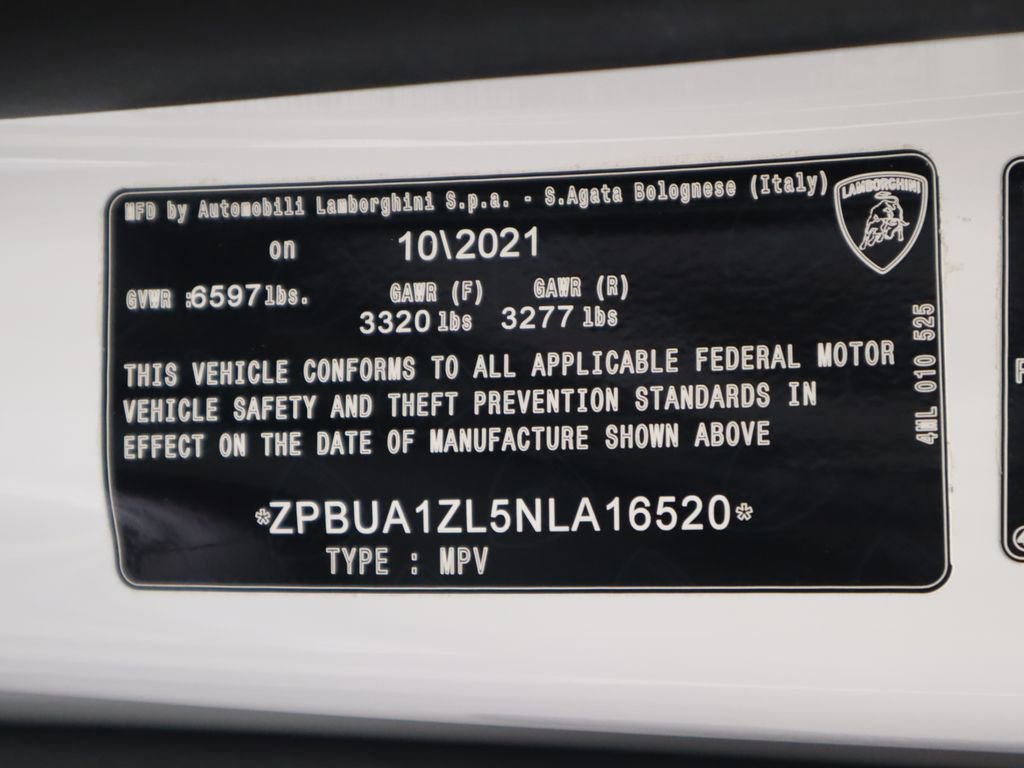 Used 2022 Lamborghini Urus image 36