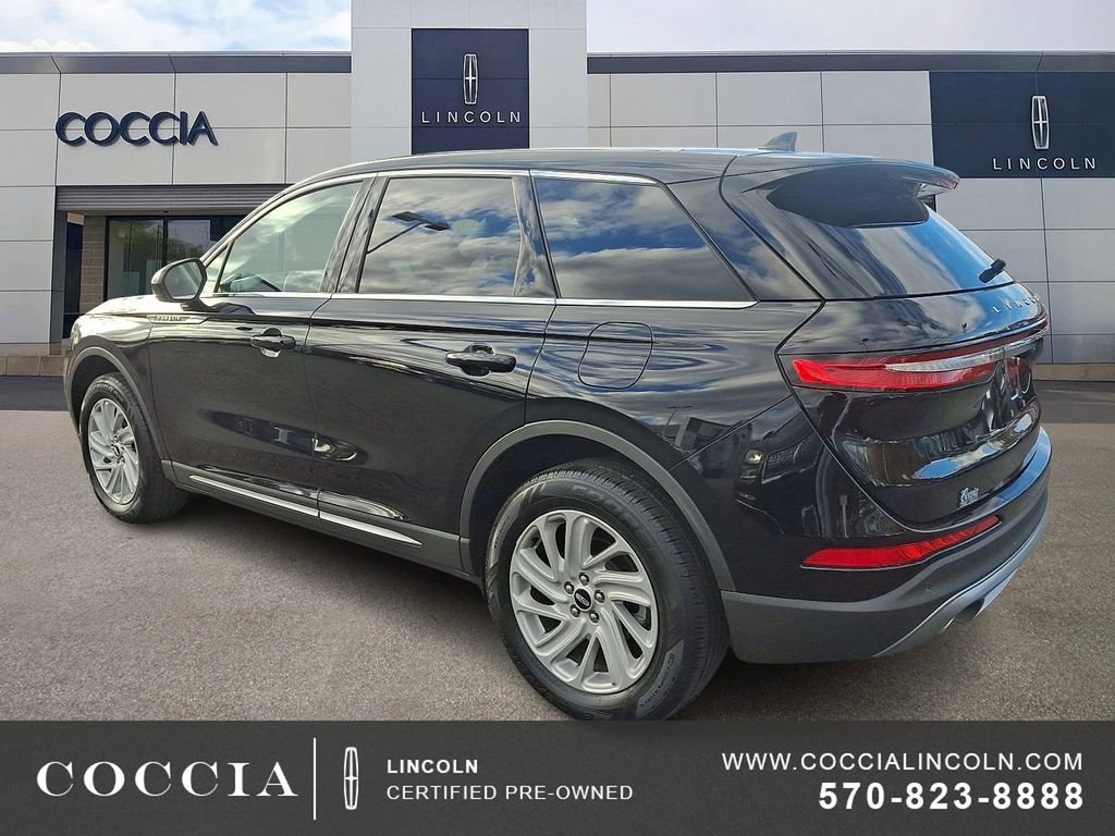 Used 2024 Lincoln Corsair AWD image 6