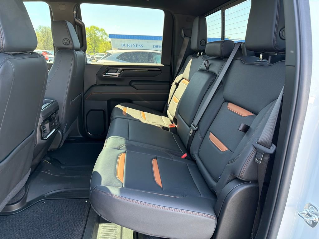 Certified 2025 GMC Sierra 2500 AT4 w/ AT4 Premium Plus Package AWD/4WD image 33