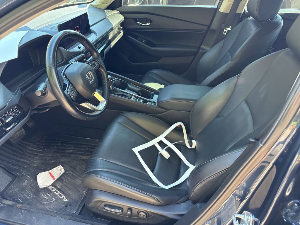 Used 2024 Honda Accord Touring image 8