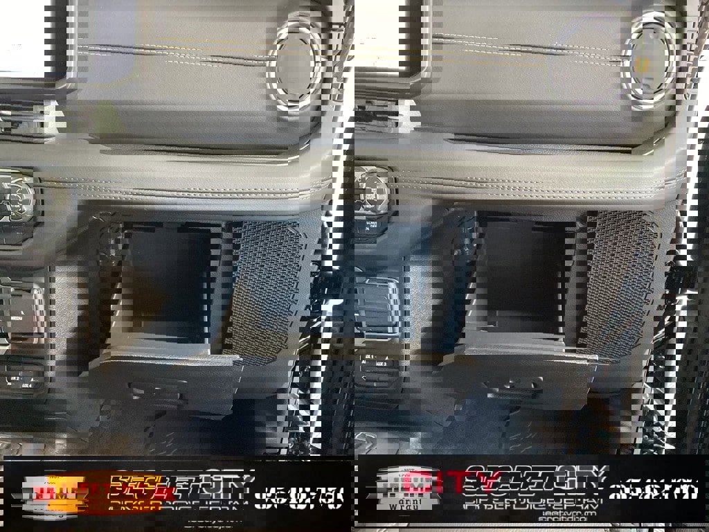 New 2026 Jeep Gladiator Sport image 34