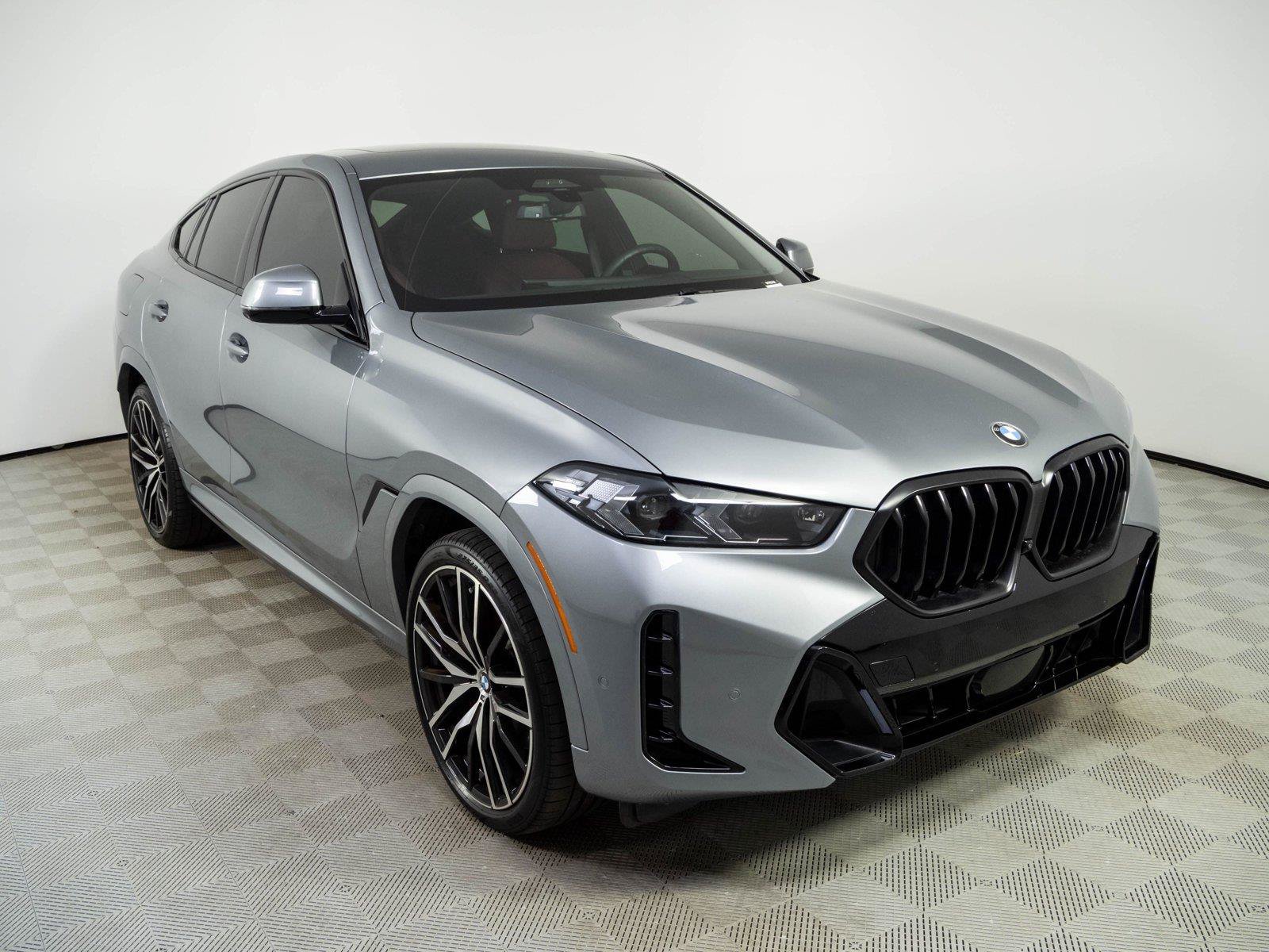 Used 2024 BMW X6 xDrive40i w/ Premium Package AWD/4WD image 25