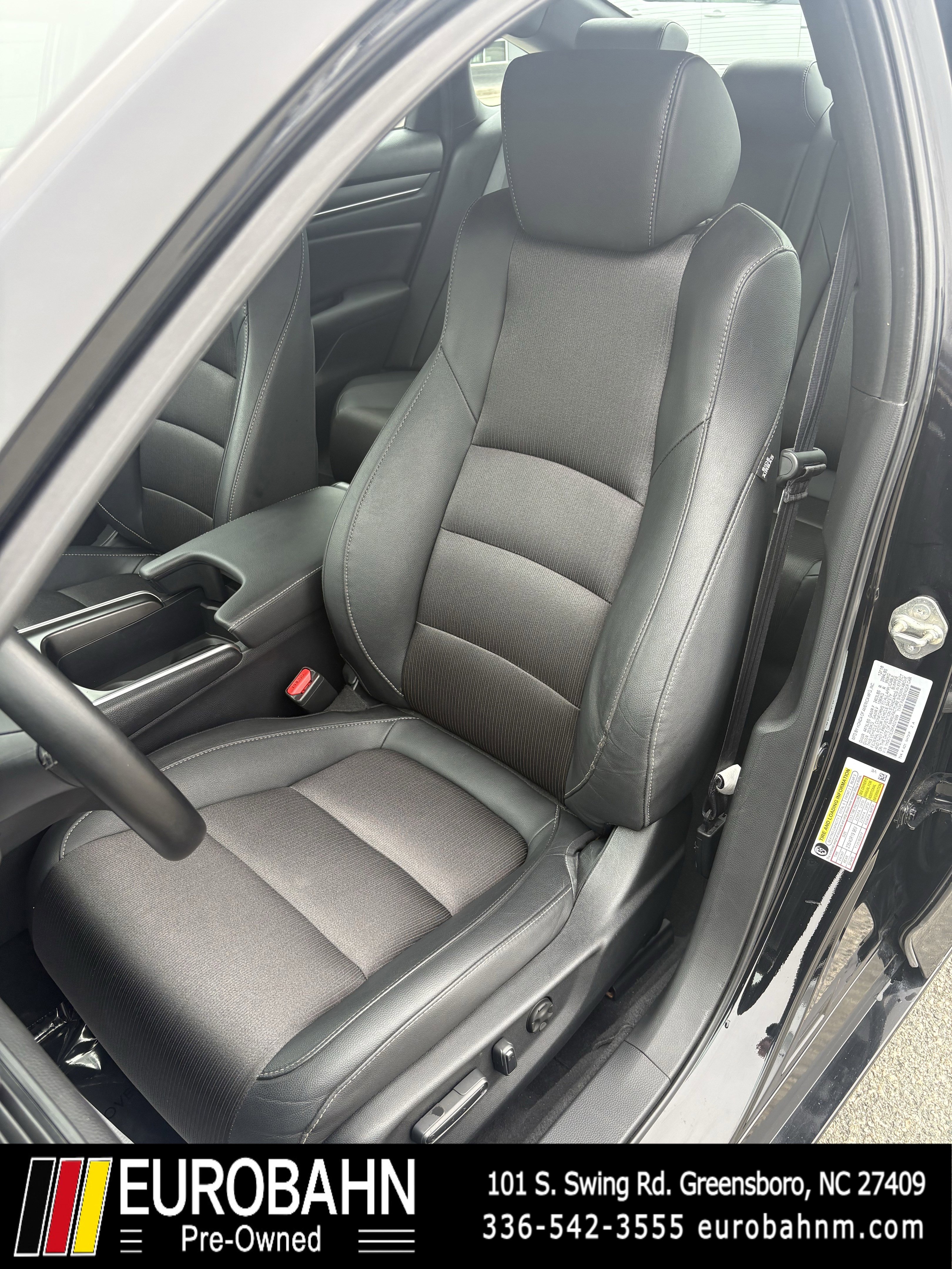 Used 2019 Honda Accord Sport image 6