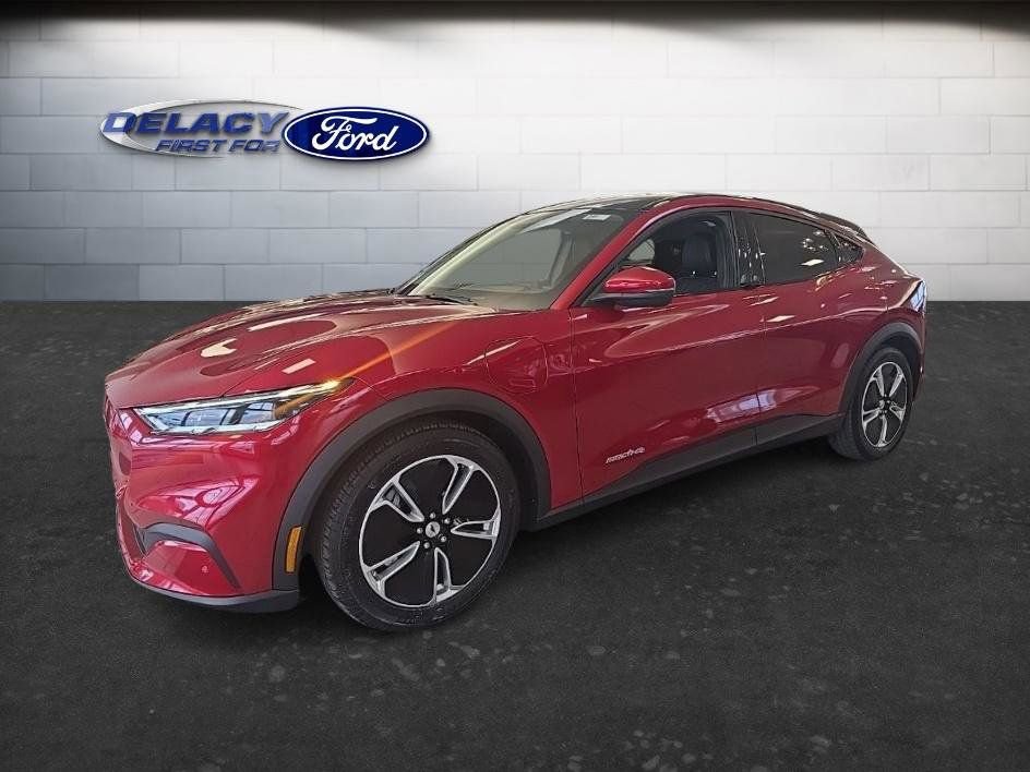 Used 2021 Ford Mustang Mach-E Select w/ Comfort/Appearance Package image 2