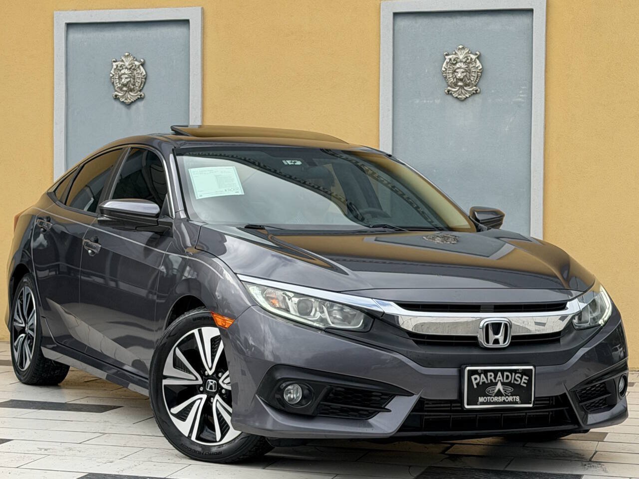 Used 2017 Honda Civic EX-T image 1