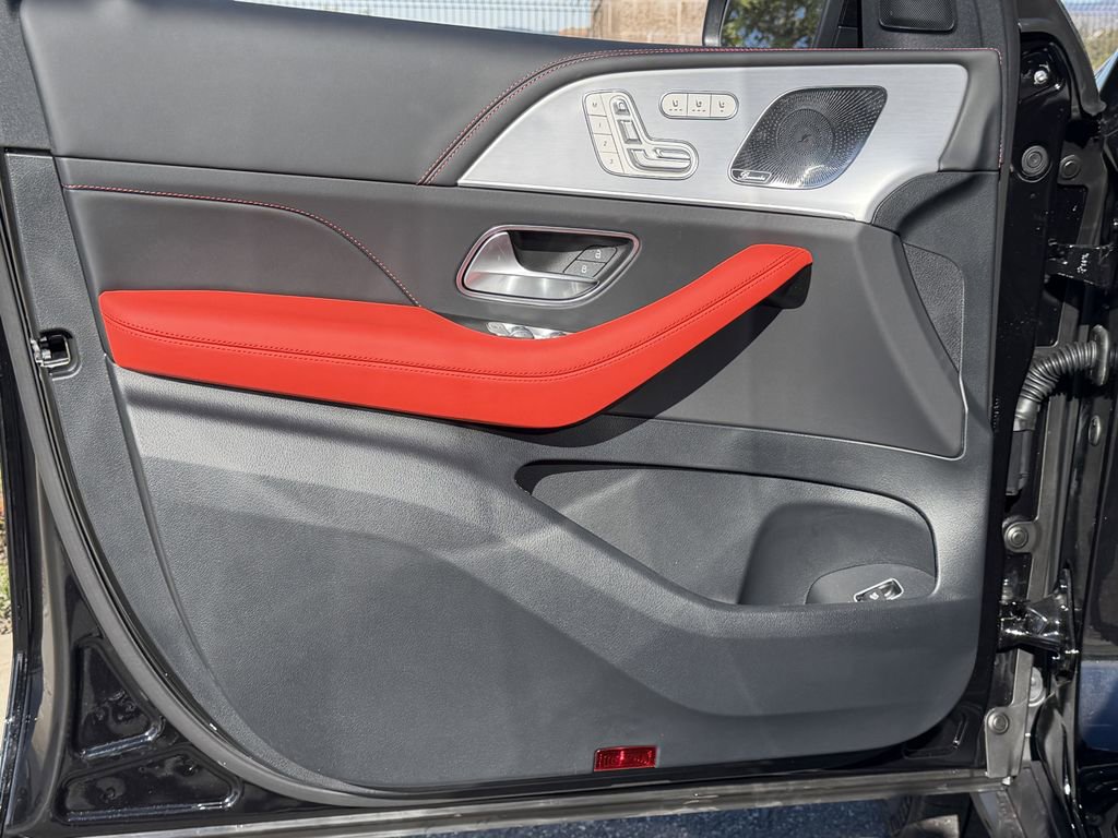 New 2026 Mercedes-Benz GLE 53 AMG 4MATIC image 16